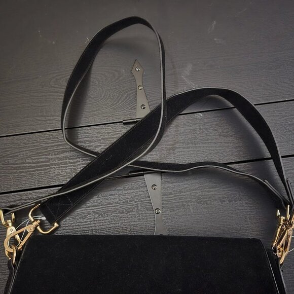 H&M Black faux suede fringe bottomed purse - Picture 2 of 4